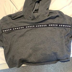Grey/back cropped sweatshirt